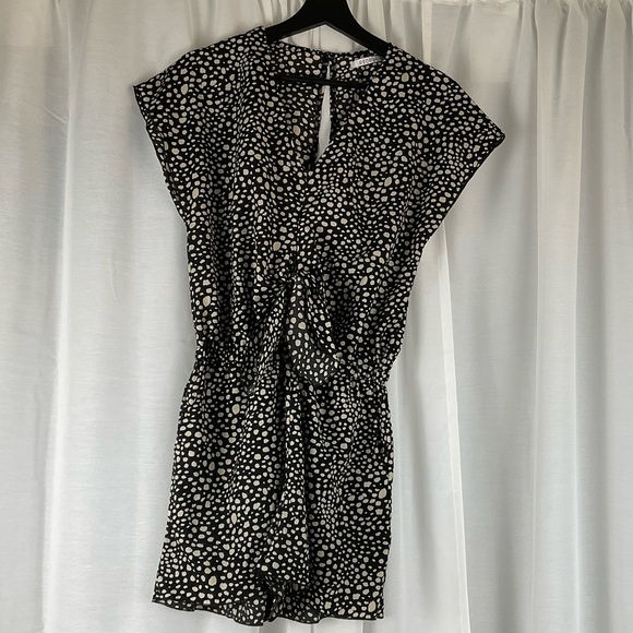 ReoRia Pants - Black and Tan Tie Romper with Open Back